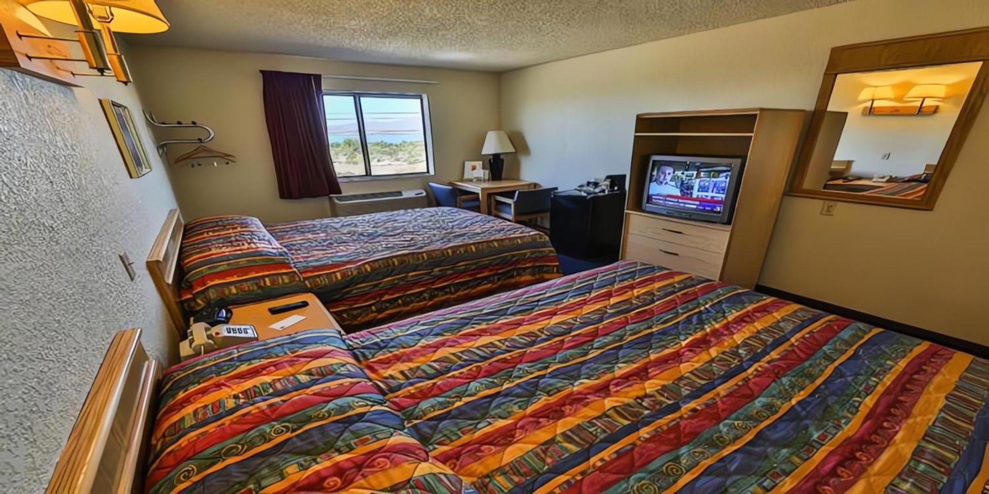 Super 8 By Wyndham Lake Havasu City Exterior foto