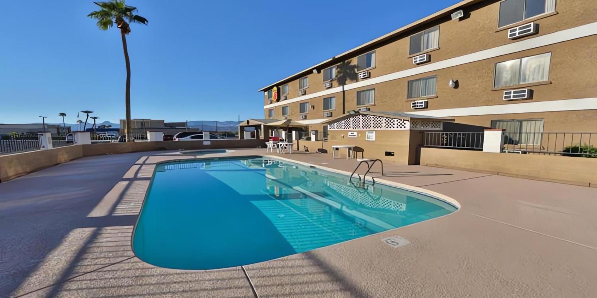 Super 8 By Wyndham Lake Havasu City Exterior foto